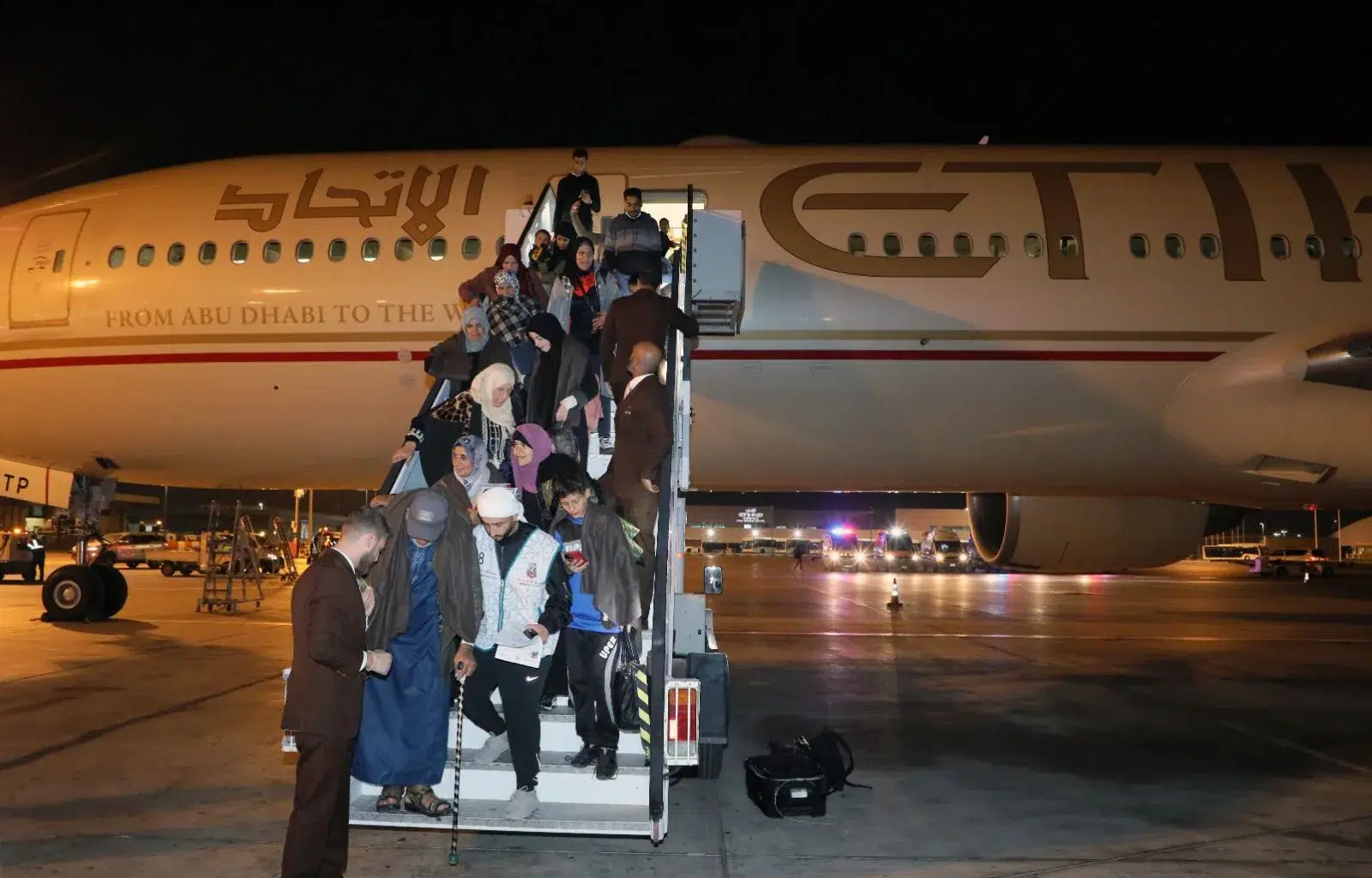 UAE Welcomes the 13th Group of wounded Palestinian children, Cancer Patients for Treatment 2