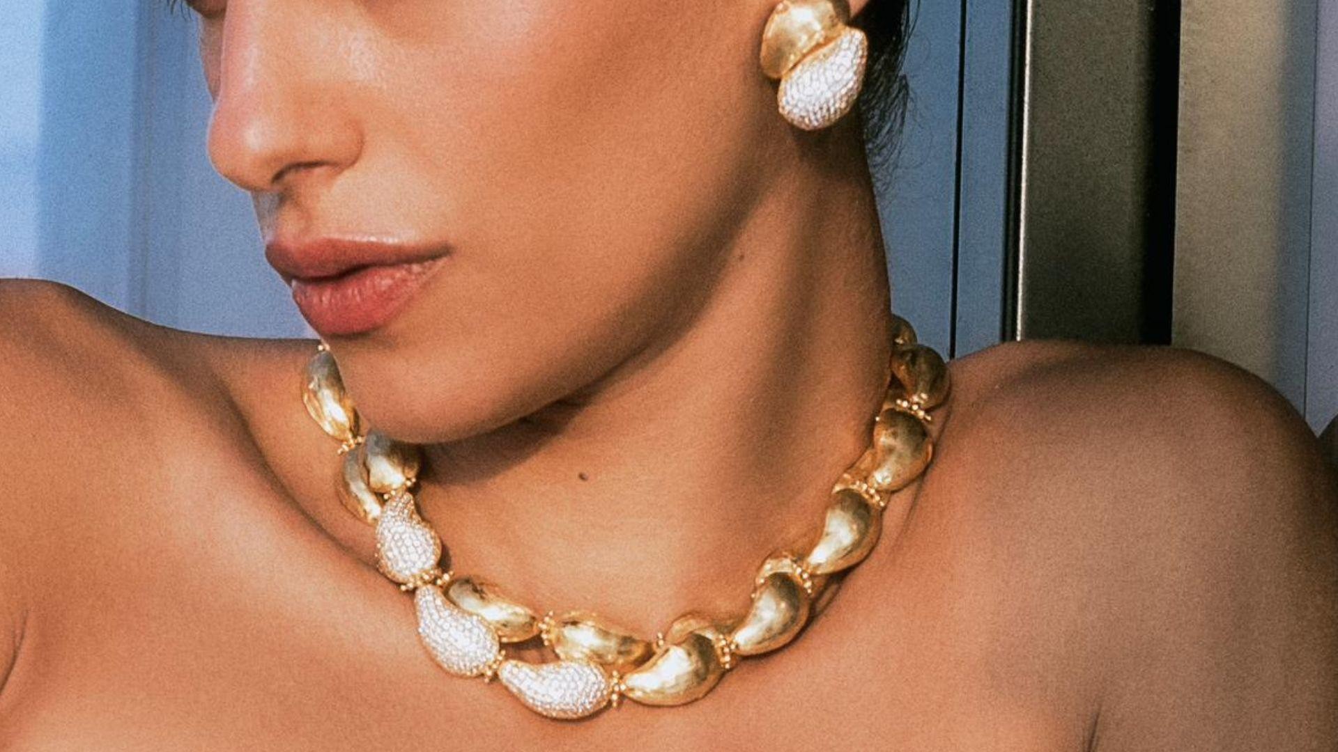 Georgina Rodríguez, Global Style Icon, Adorns Nado’s Exquisite Egyptian Jewelry